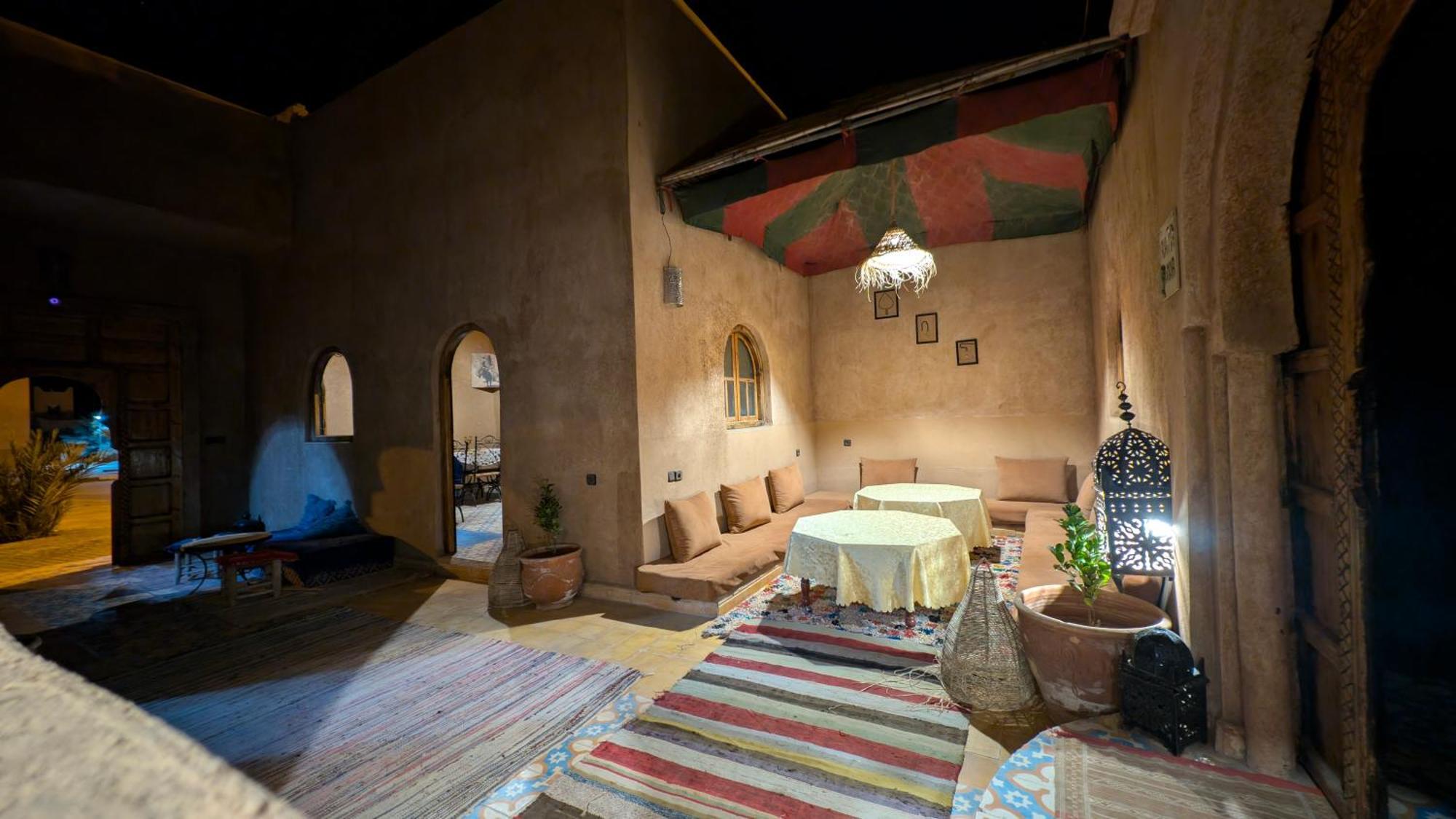 Riad Amar 梅尔祖卡 外观 照片